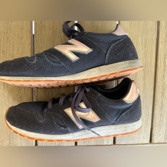 New Balance NB 520 x J Crew Sneakers Size 8.5 - Picture 4 of 5